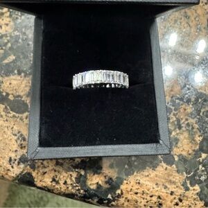 Anna Zuckerman Stunning Silver Women's Diamond Eternity Ring Sz 7